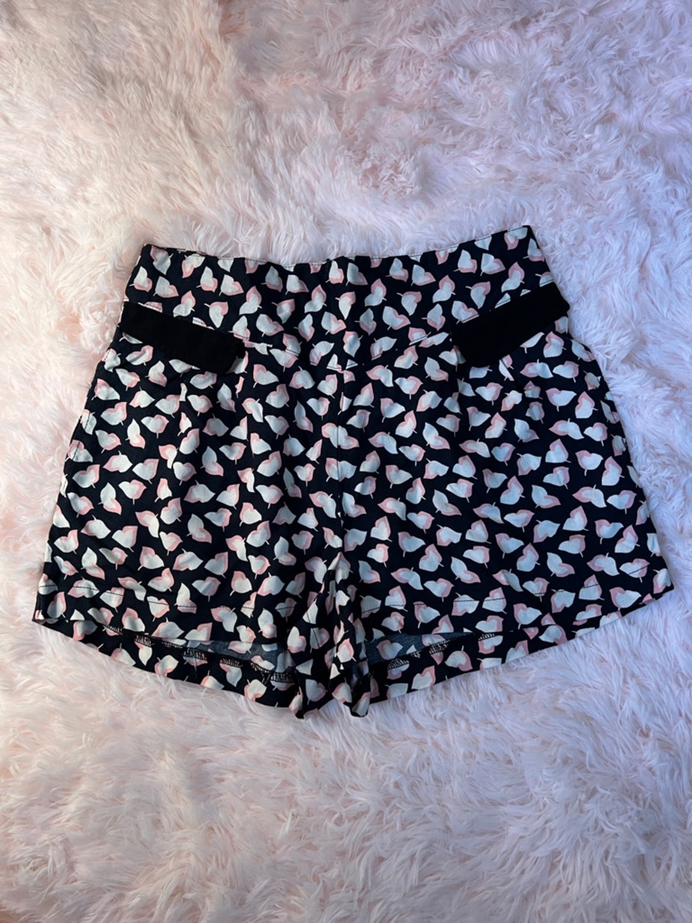Topshop Black Shorts Pink Floral Print w pockets size 4